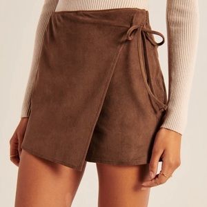 Abercrombie and Fitch vegan suede skort